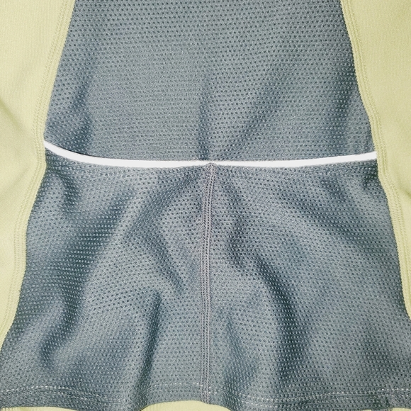 Nike Active Wear Racerback Fitted Tank with Extra Breast Support 412 - Picture 5 of 5